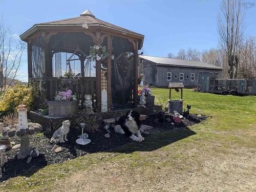 251 Ben Jackson Rd, Hantsport, NS 