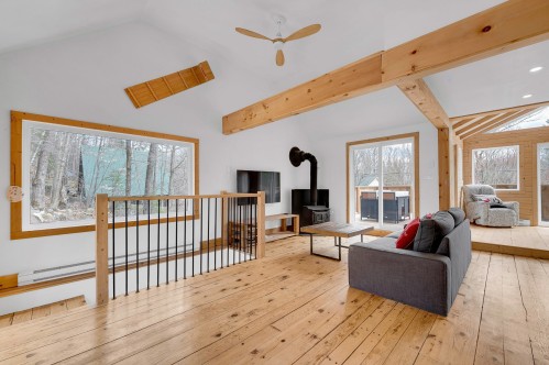 Living Room - 1390 Ch. Indian, Saint-Adolphe-D'Howard, QC - Indoor