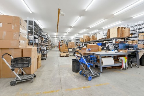 Entrepôt - 24 Rue Industriel, Saint-Benoît-Labre, QC - Indoor