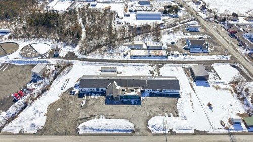 Photo aérienne - 24 Rue Industriel, Saint-Benoît-Labre, QC - Outdoor With View