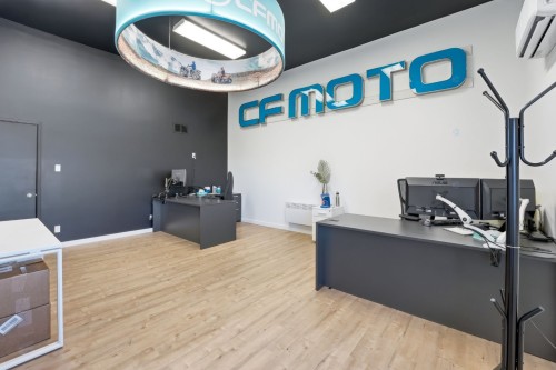 Bureau - 24 Rue Industriel, Saint-Benoît-Labre, QC - Indoor Photo Showing Office