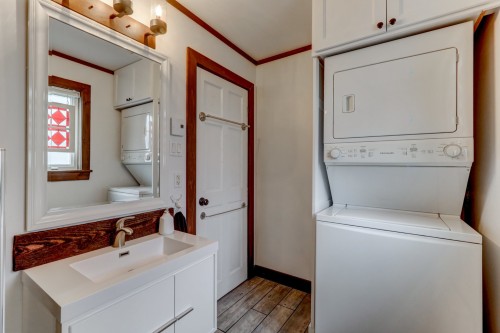 Bathroom - 9 Ch. D'Inverness, Harrington, QC - Indoor Photo Showing Laundry Room
