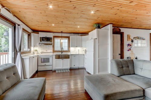 Kitchen - 9 Ch. D'Inverness, Harrington, QC - Indoor