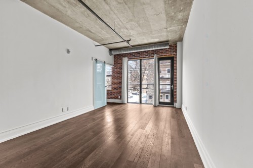 Living Room - 202-1885 Rue De La Visitation, Montréal (Ville-Marie), QC - Indoor Photo Showing Other Room