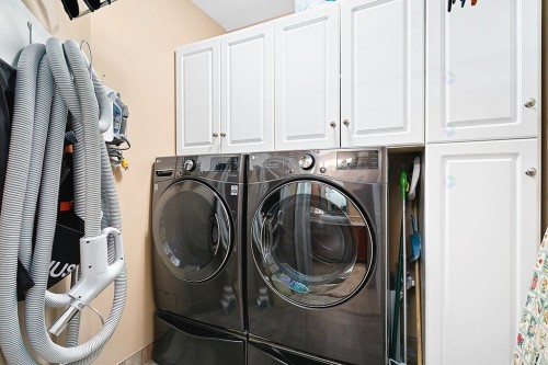 Laundry - 16 Rue Mill, Portage-Du-Fort, QC - Indoor Photo Showing Laundry Room