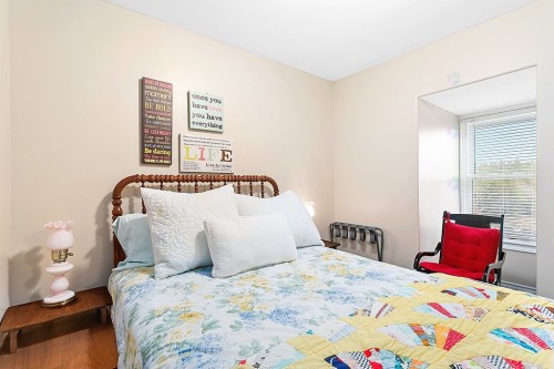 Bedroom - 16 Rue Mill, Portage-Du-Fort, QC - Indoor Photo Showing Bedroom