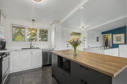Kitchen - 