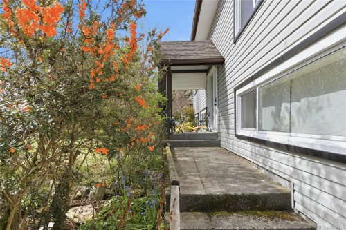 3082 Mccauley Dr, Nanaimo, BC 