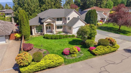 589 Belyea Rd, Qualicum Beach, BC 
