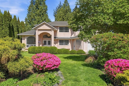 589 Belyea Rd, Qualicum Beach, BC 