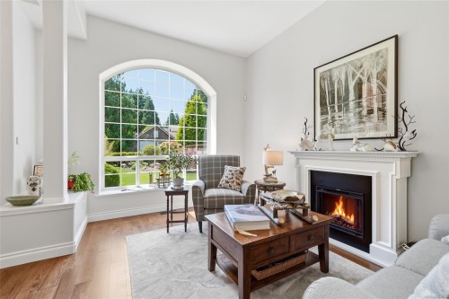 589 Belyea Rd, Qualicum Beach, BC 