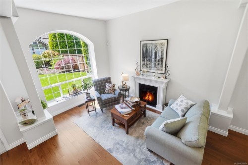 589 Belyea Rd, Qualicum Beach, BC 