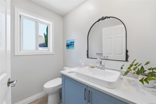 589 Belyea Rd, Qualicum Beach, BC 