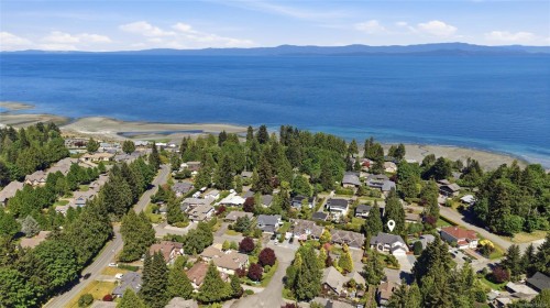 589 Belyea Rd, Qualicum Beach, BC 