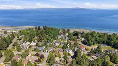 589 Belyea Rd, Qualicum Beach, BC 