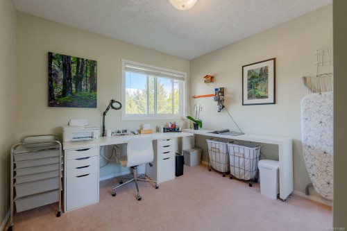 1345 Garrett Pl, Cowichan Bay, BC 