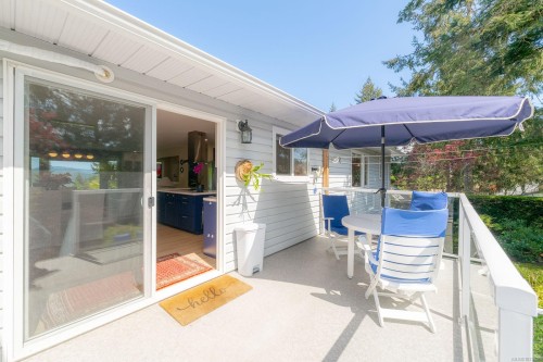 1345 Garrett Pl, Cowichan Bay, BC 