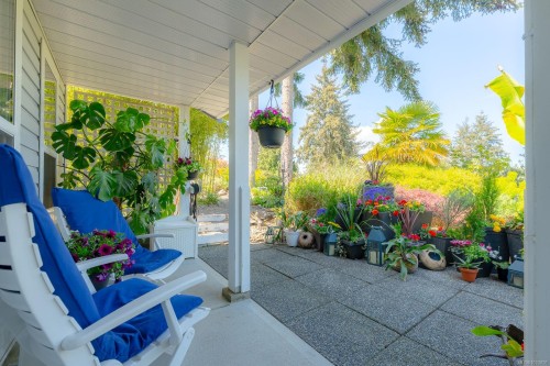 1345 Garrett Pl, Cowichan Bay, BC 