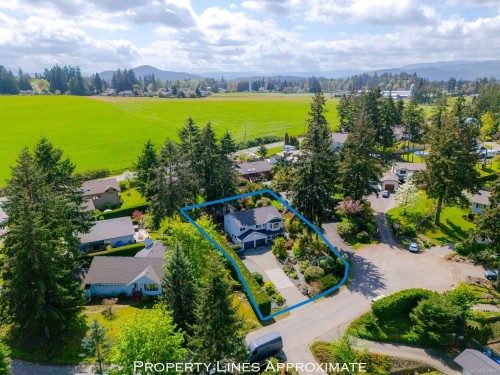 1345 Garrett Pl, Cowichan Bay, BC 