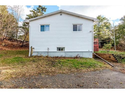 16 Field Rd, Saint John, NB 