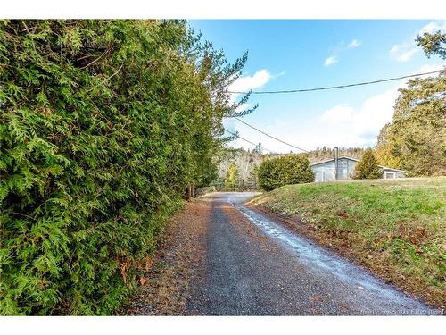 16 Field Rd, Saint John, NB 