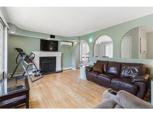 45 Coventry Cres, Moncton, NB 