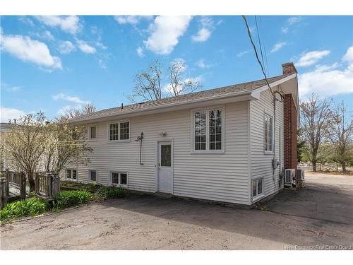 45 Coventry Cres, Moncton, NB 