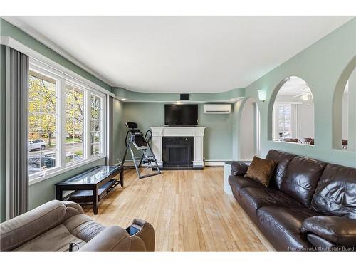 45 Coventry Cres, Moncton, NB 