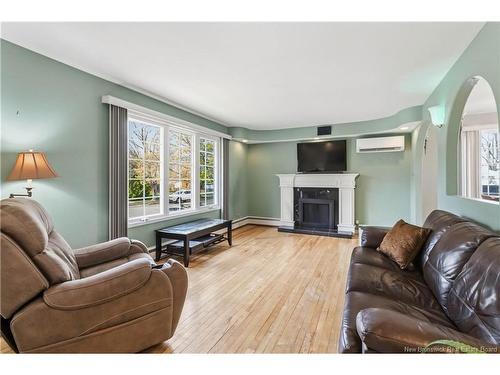 45 Coventry Cres, Moncton, NB 