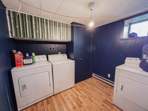 Laundry - 80 Rue Jacques-Cartier S., Saint-Jean-Sur-Richelieu, QC - Indoor Photo Showing Laundry Room