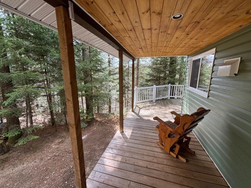 Terrasse - 29 Rue Tessier, Lac-Aux-Sables, QC 