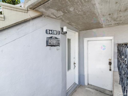 Entry - 1010A Rue Ridgewood, Laval (Chomedey), QC - Outdoor