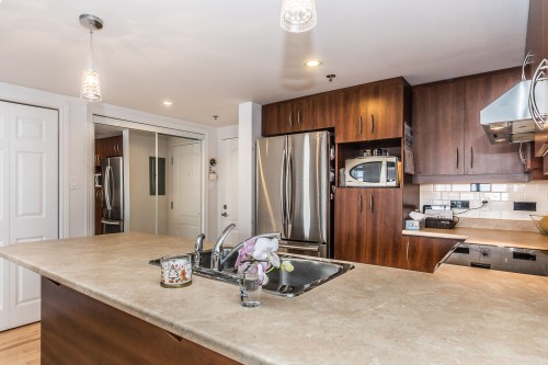 Kitchen - 505-6800 Boul. Henri-Bourassa O., Montréal (Saint-Laurent), QC - Indoor Photo Showing Kitchen