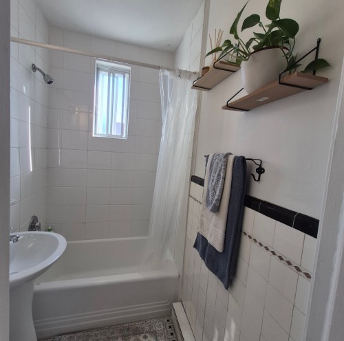Salle de bains - 1871 Boul. St-Joseph E., Montréal (Le Plateau-Mont-Royal), QC - Indoor Photo Showing Bathroom