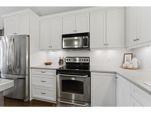 944 Thompson, Windsor, ON 