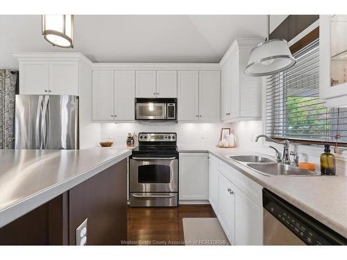 944 Thompson, Windsor, ON 