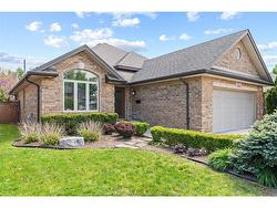 944 THOMPSON  Windsor, ON N8S 2G8