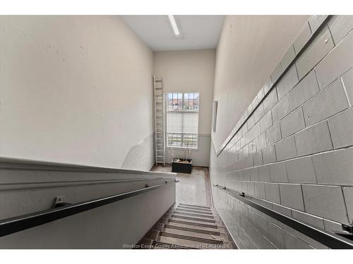 303-647 Irvine, Windsor, ON 