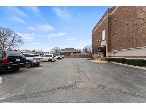 303-647 Irvine, Windsor, ON 