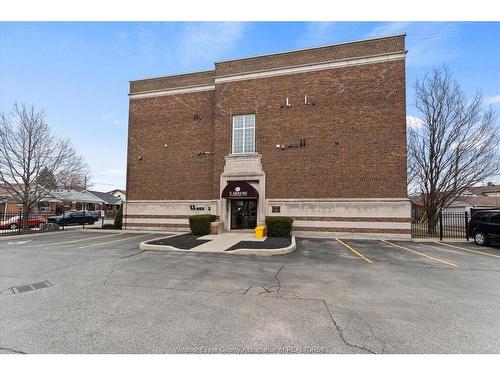 303-647 Irvine, Windsor, ON 