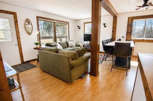 119 Beach Rd, White Mud Falls, MB 