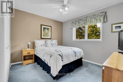 Third bedroom - 1340 Cuthbert Way, Ottawa, ON - Indoor Photo Showing Bedroom