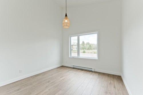 Chambre à coucher - 27 Rue Des Tailleurs-De-Pierre, Stanstead - Ville, QC - Indoor Photo Showing Other Room