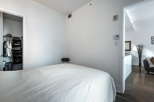 Chambre à coucher - 804-901 Rue De La Commune E., Montréal (Ville-Marie), QC - Indoor Photo Showing Bedroom