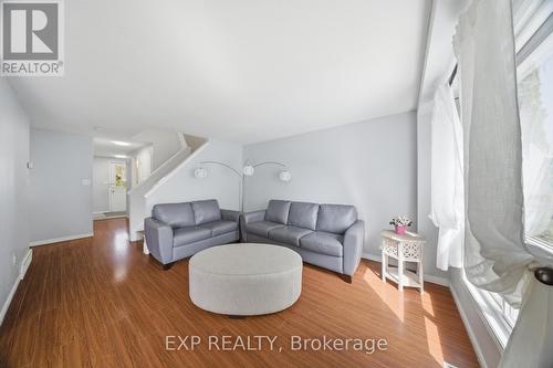 18 Prosperity Drive, Kitchener, ON - Indoor Photo Showing Other Room