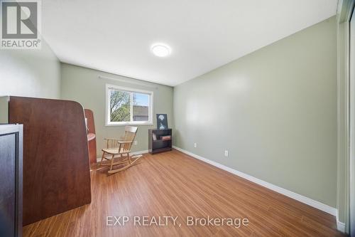 18 Prosperity Drive, Kitchener, ON - Indoor Photo Showing Other Room