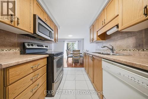 18 Prosperity Drive, Kitchener, ON - Indoor Photo Showing Kitchen With Double Sink