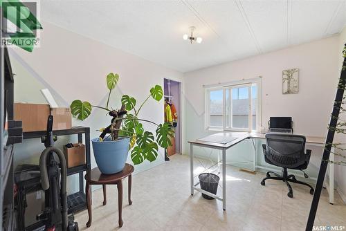 301 Clover Avenue, Dalmeny, SK - Indoor Photo Showing Office