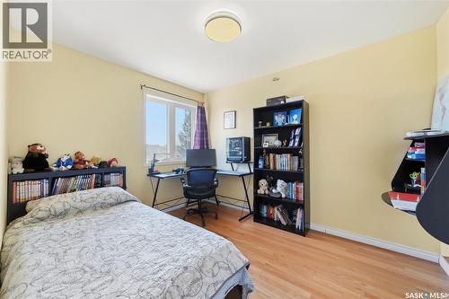 463 Buckwold Cove, Saskatoon, SK - Indoor Photo Showing Bedroom