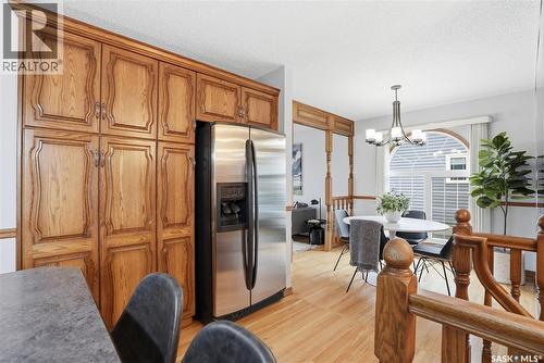 36 Morris Drive, Saskatoon, SK - Indoor Photo Showing Dining Room